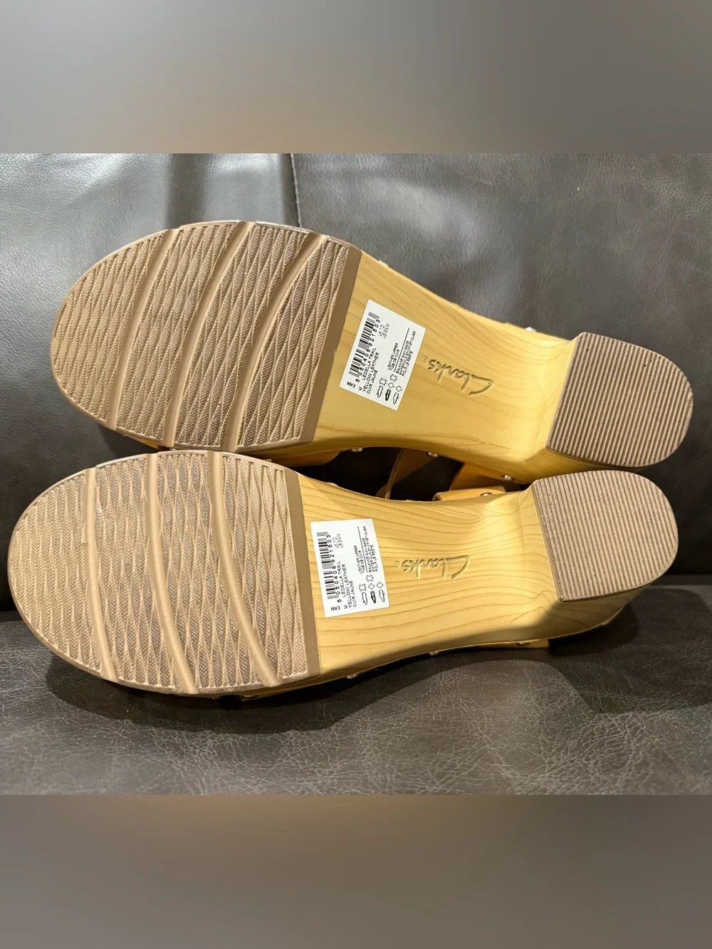 CLARKS Women's Ledella Trail Heeled Sandal